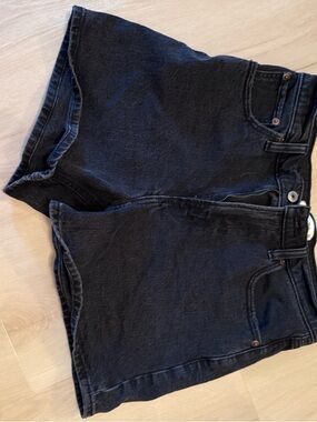 Abercrombie & Fitch Black High-Rise Denim Dad Shorts